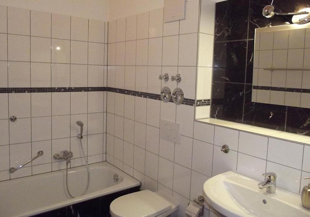 Gaestehaus Hubertus Bad Aibling Exterior foto