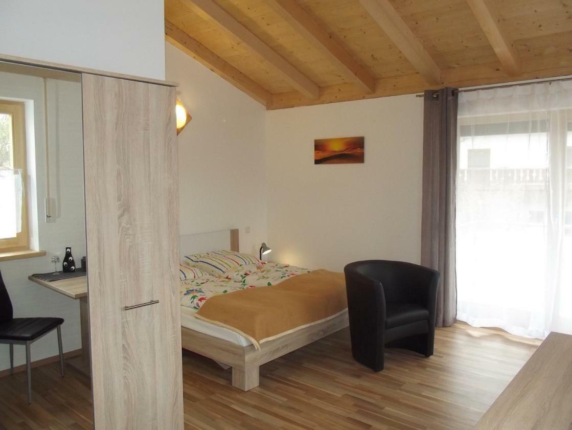 Gaestehaus Hubertus Bad Aibling Exterior foto